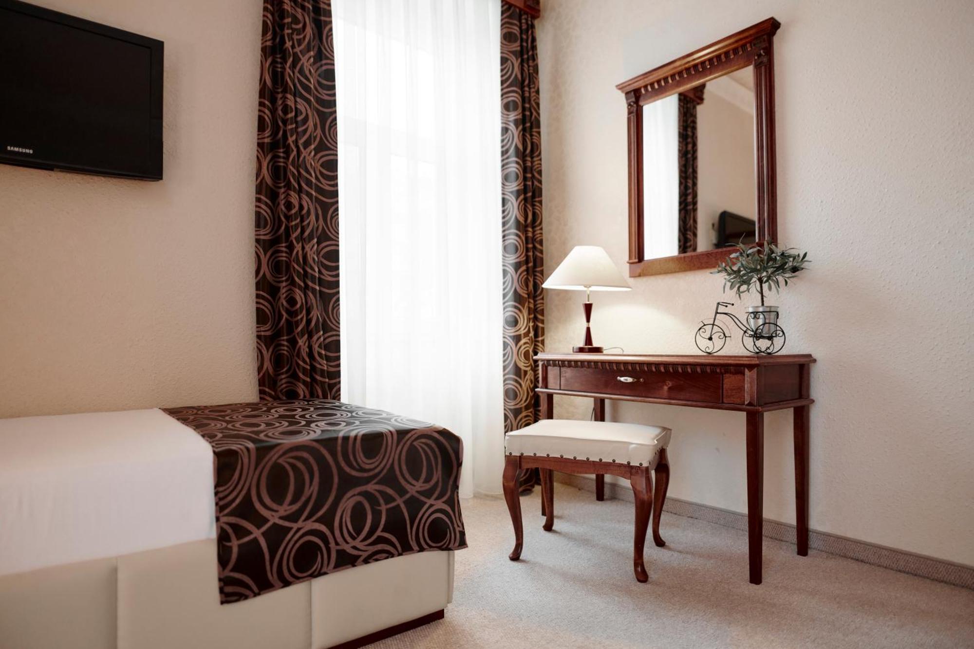 Hotel Villa Schubert Opatija Room photo